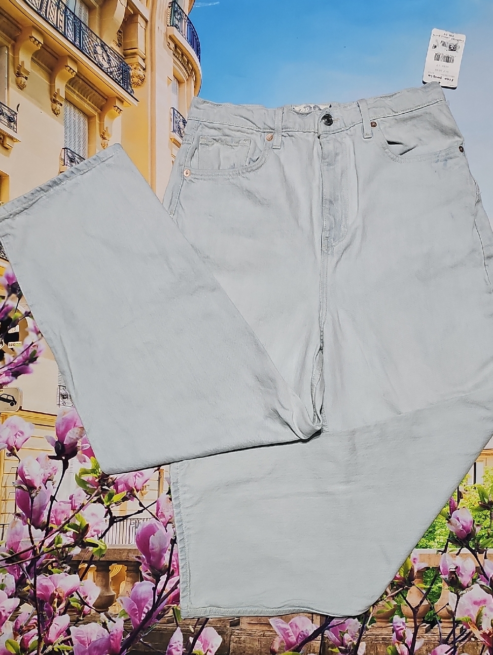 Free People Icy Blue Dad‎ Jeans Size 29 NWT